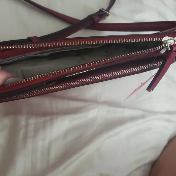 Kate Spade purse red - Picture 2 of 4